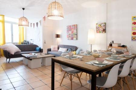 Superbe Appartement Avec Terrasse En Centre Ville ลาโรแชล ภายนอก รูปภาพ